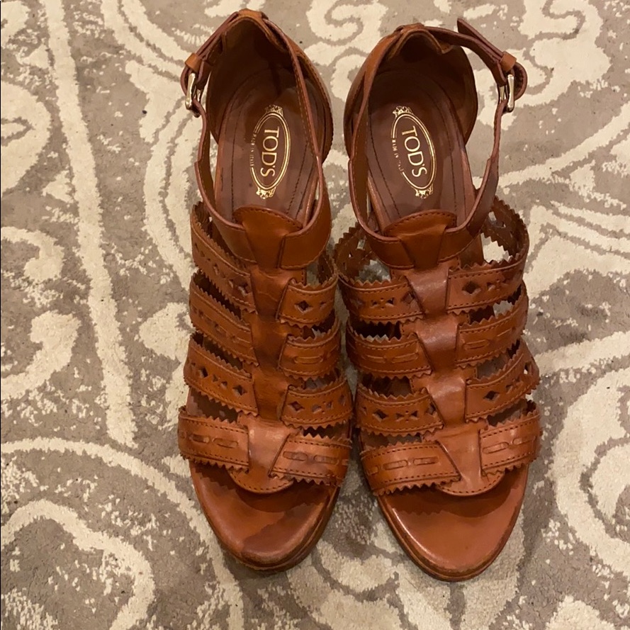 Tod’s Platform Heels